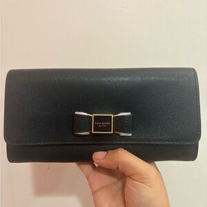 Kate Spade Black Bow Accent Wristlet